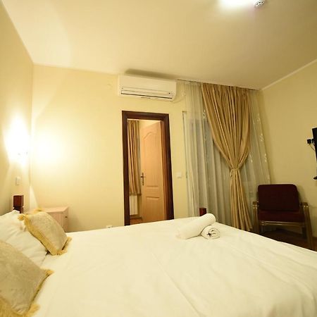 Apartmani Grand Hertz Belgrade Exterior photo